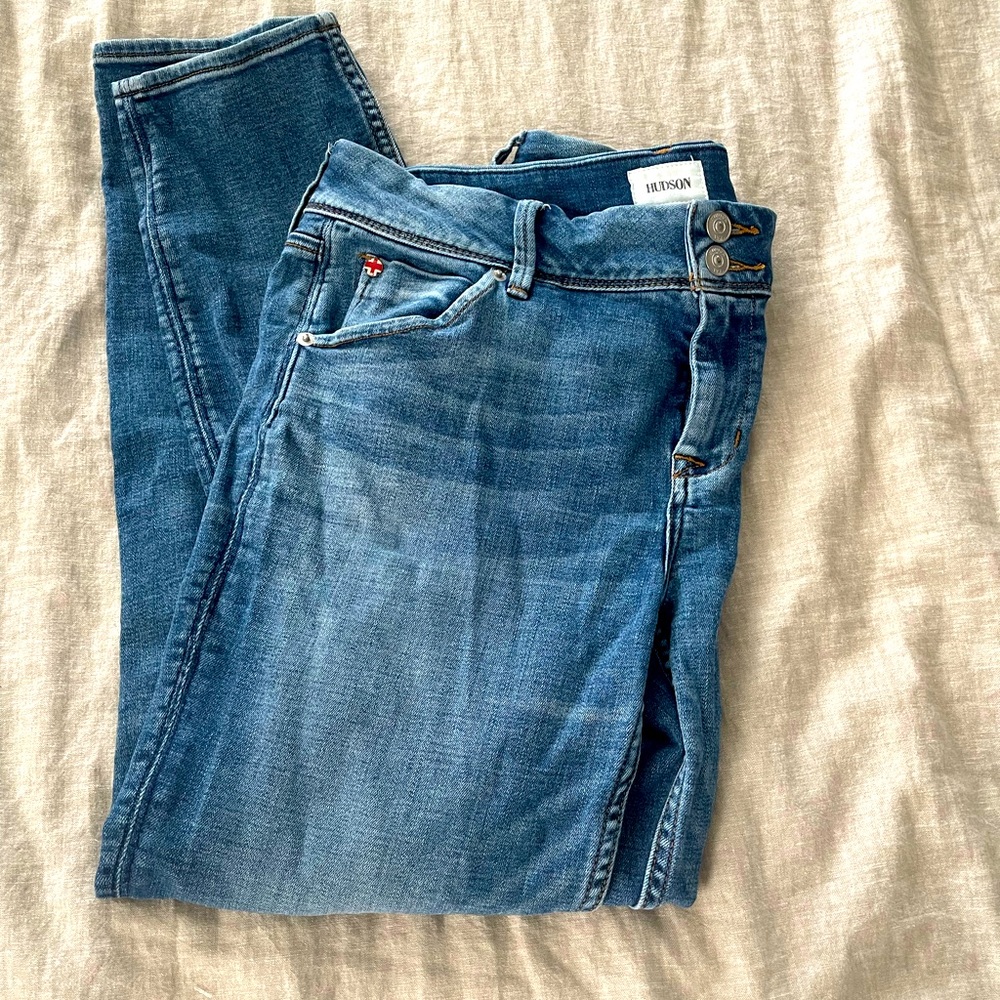 Hudson Collins Skinny Jeans with snap back pockets